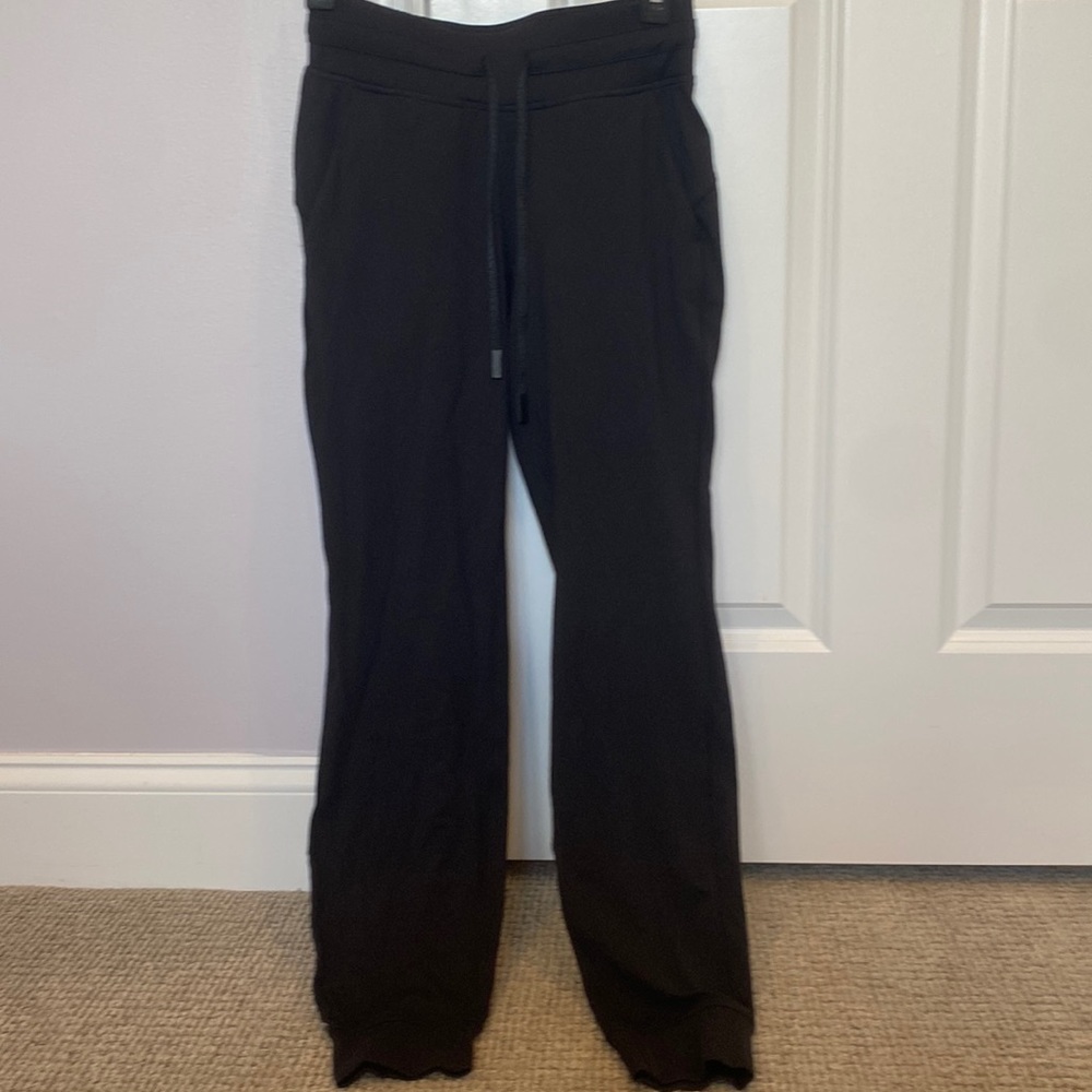 Size 4 lululemon black joggers